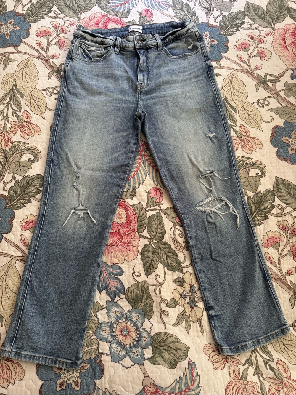 Studio Blue Distressed Light Blue Straight leg Jeans